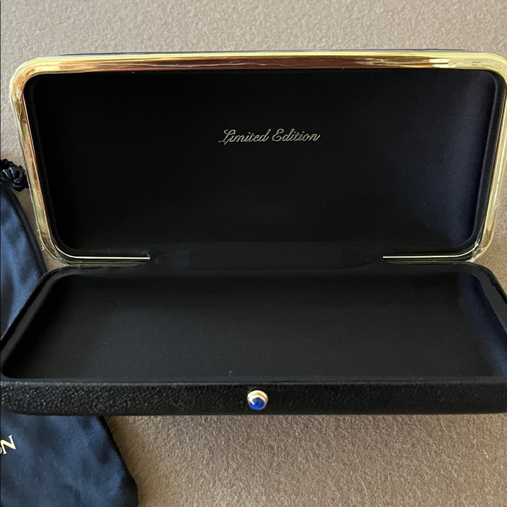 Boucheron Case & Pouch eyeglass/sunglass NWOT - Picture 4 of 10